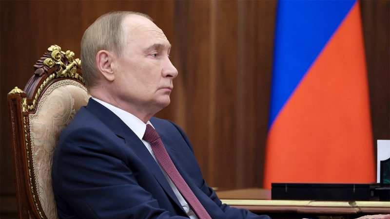 Aging Putin brings younger generation, family members into circle amid Kremlin instability: report Aging Putin brings younger generation, family members into circle amid Kremlin instability: report